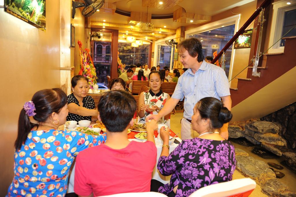 宏基精品酒店 Diện Biên Phủ 外观 照片